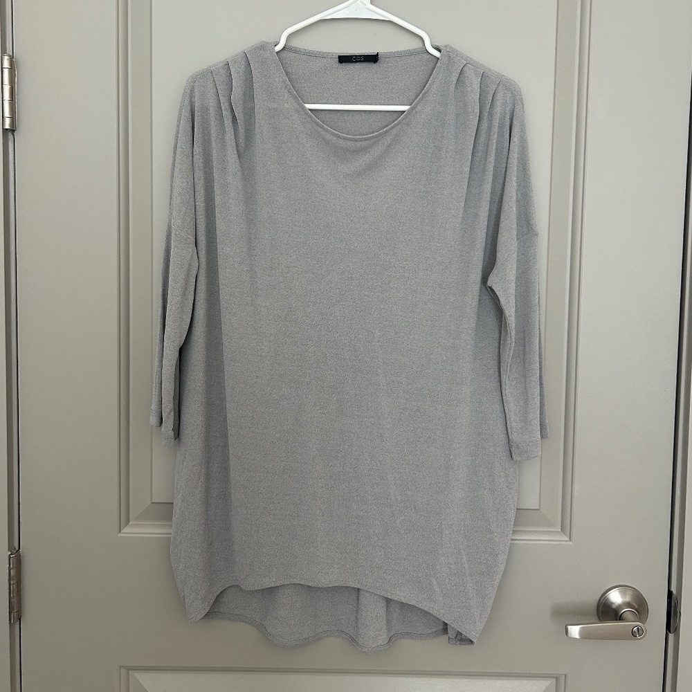 COS grey top